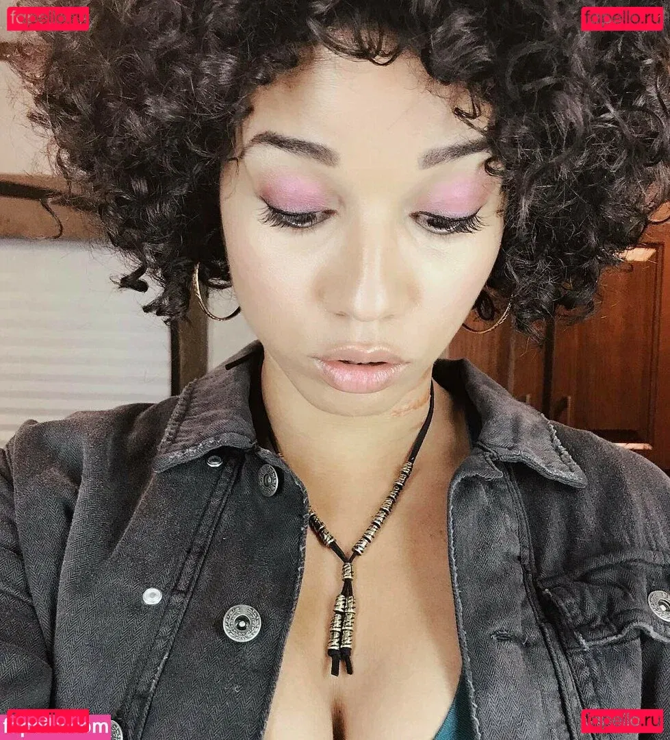 Alisha Wainwright Onlyfans Photo Gallery 