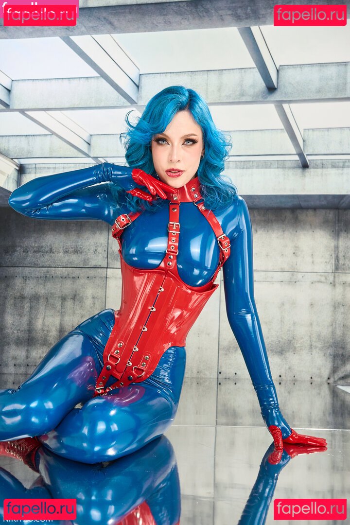 Celene Nox / celene.nox / celenefarrel / celenenox Onlyfans Photo Gallery 