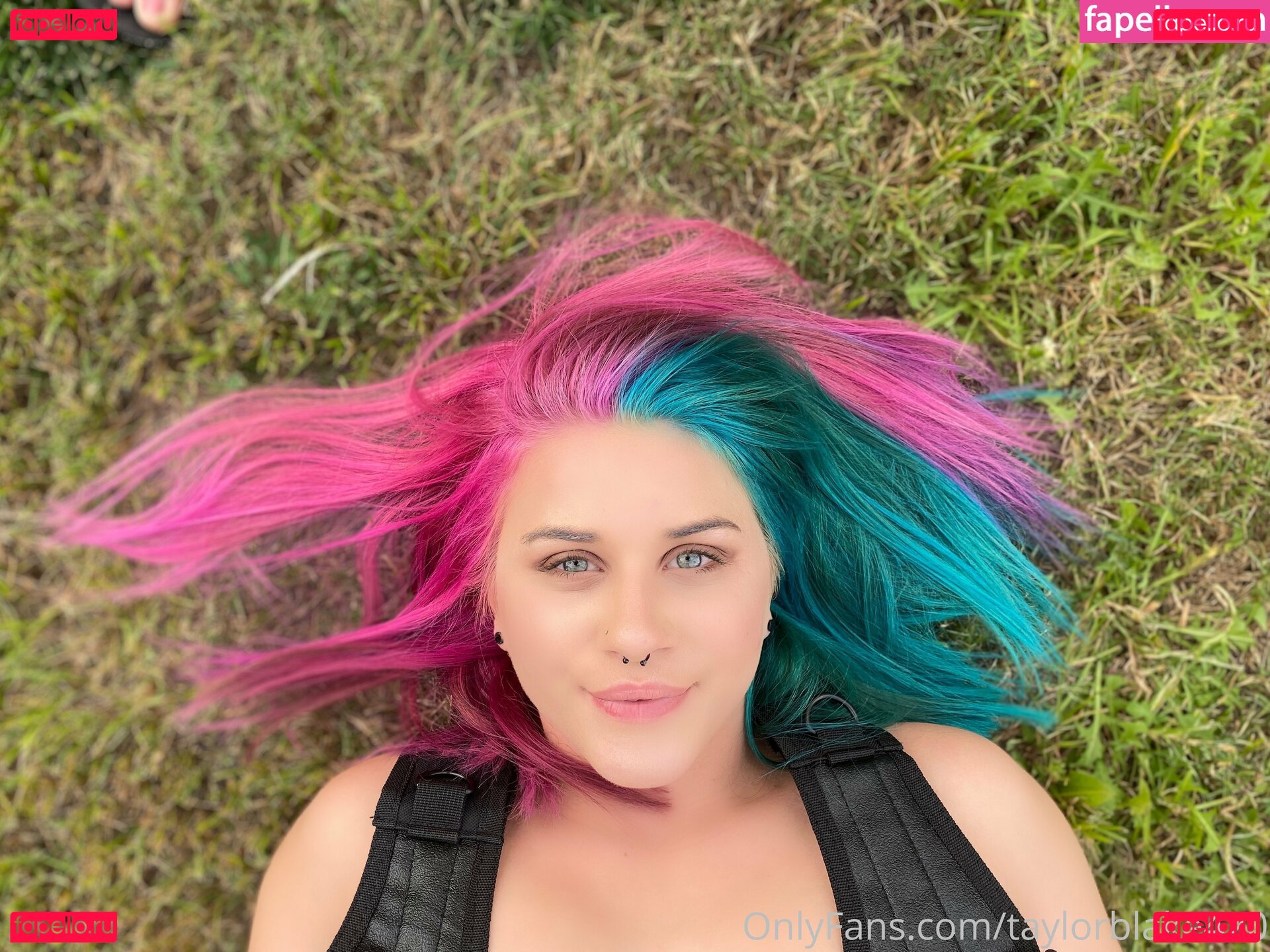 Taylor Blake / hiitaylorblake / taylorblake420 Onlyfans Photo Gallery 