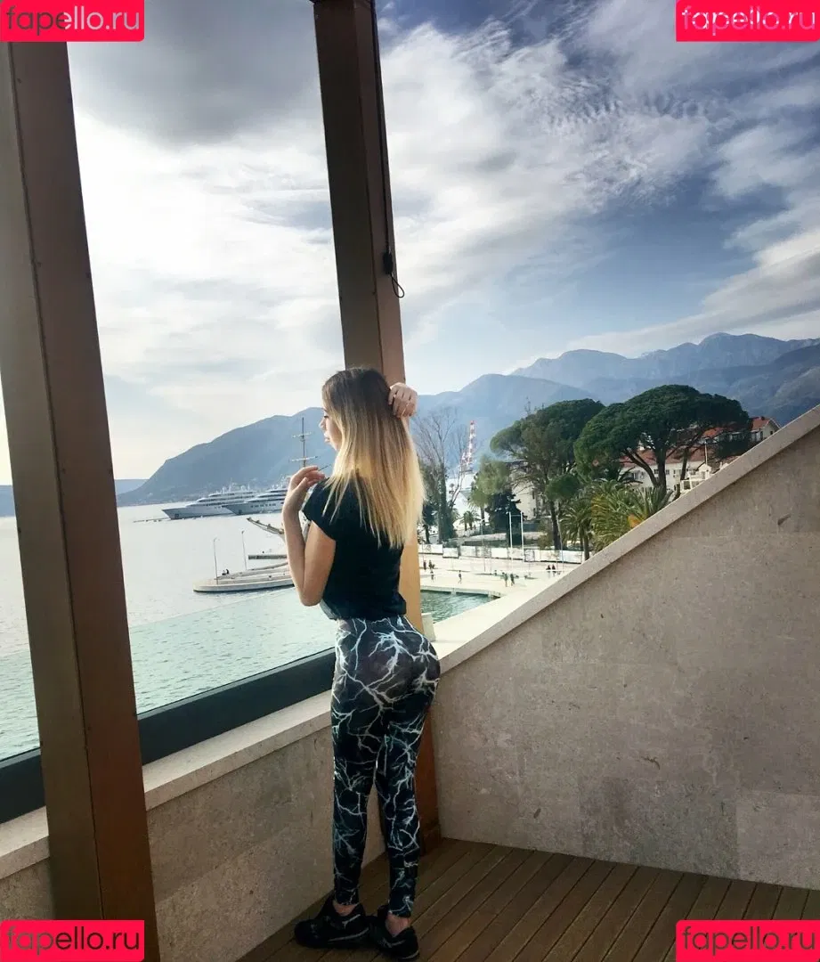 Elena Dostic Onlyfans Photo Gallery 