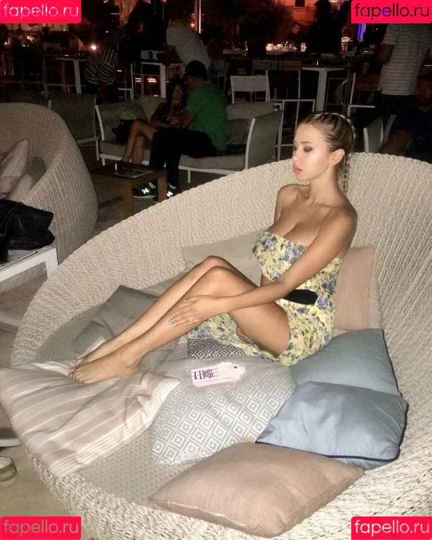 Elena Dostic Onlyfans Photo Gallery 