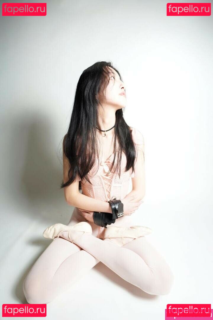 intotheseaofeternity Onlyfans Photo Gallery 