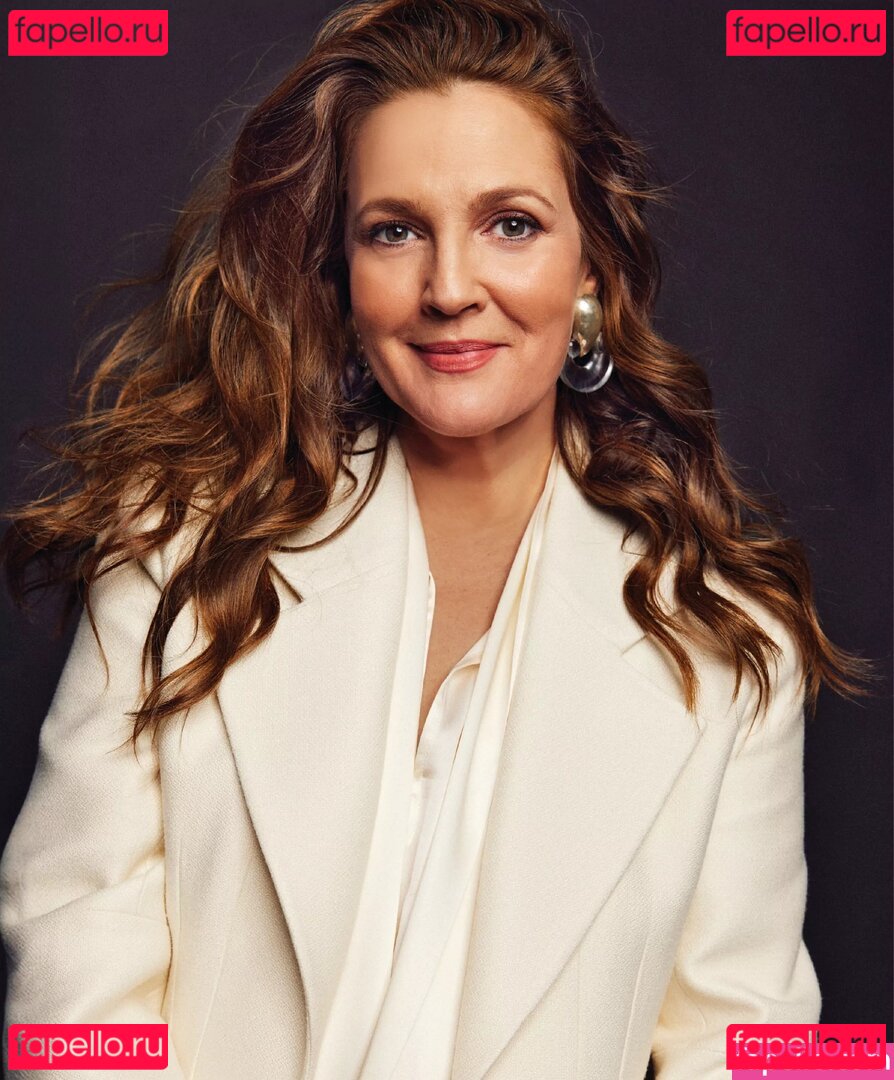 Drew Barrymore / DrewBarrymore Onlyfans Photo Gallery 