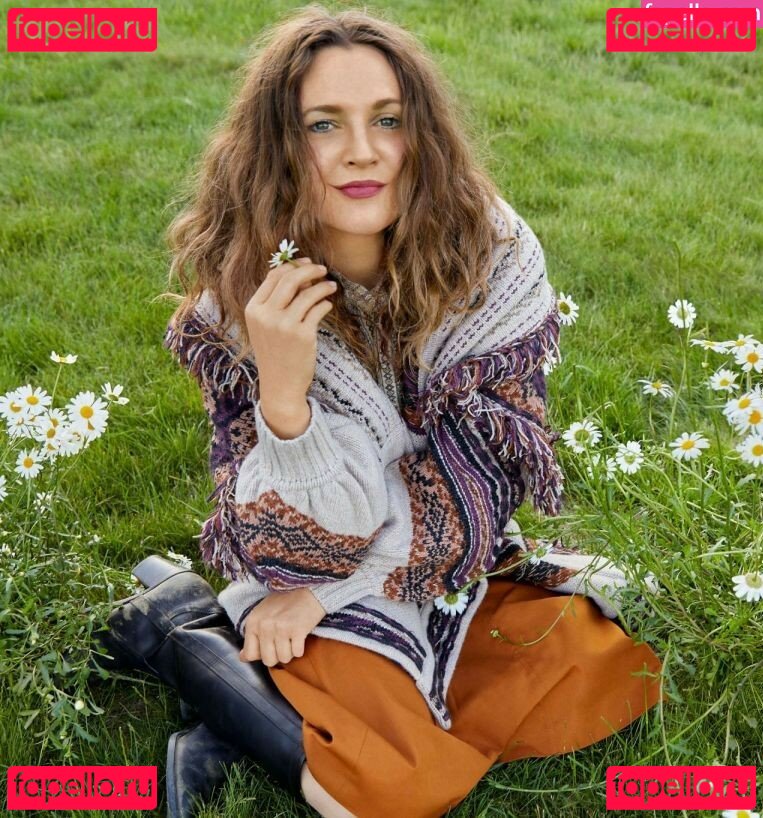 Drew Barrymore / DrewBarrymore Onlyfans Photo Gallery 