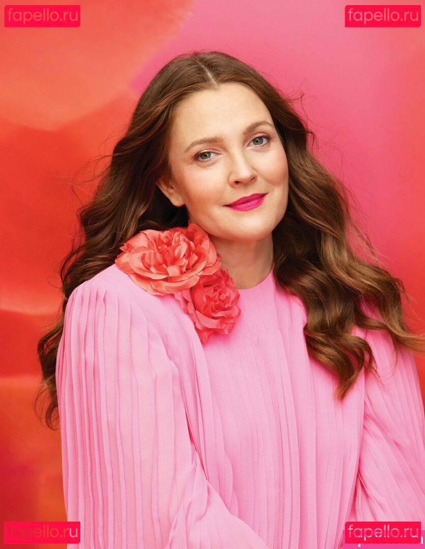 Drew Barrymore / DrewBarrymore Onlyfans Photo Gallery 