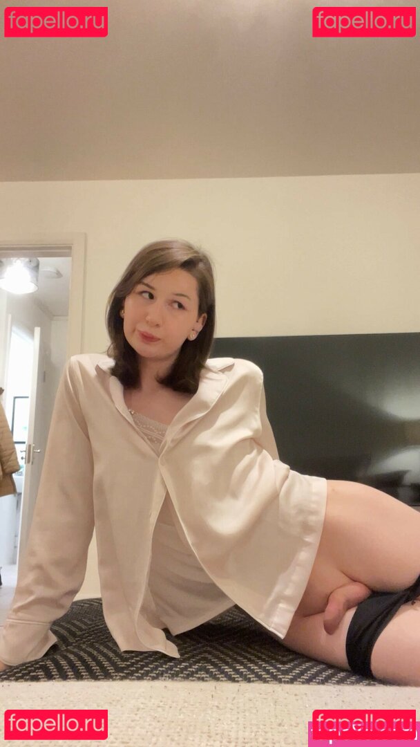 emmieevers Onlyfans Photo Gallery 