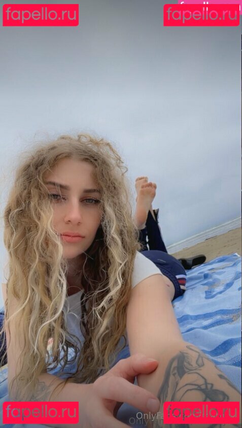 mandy_matney / matney Onlyfans Photo Gallery 