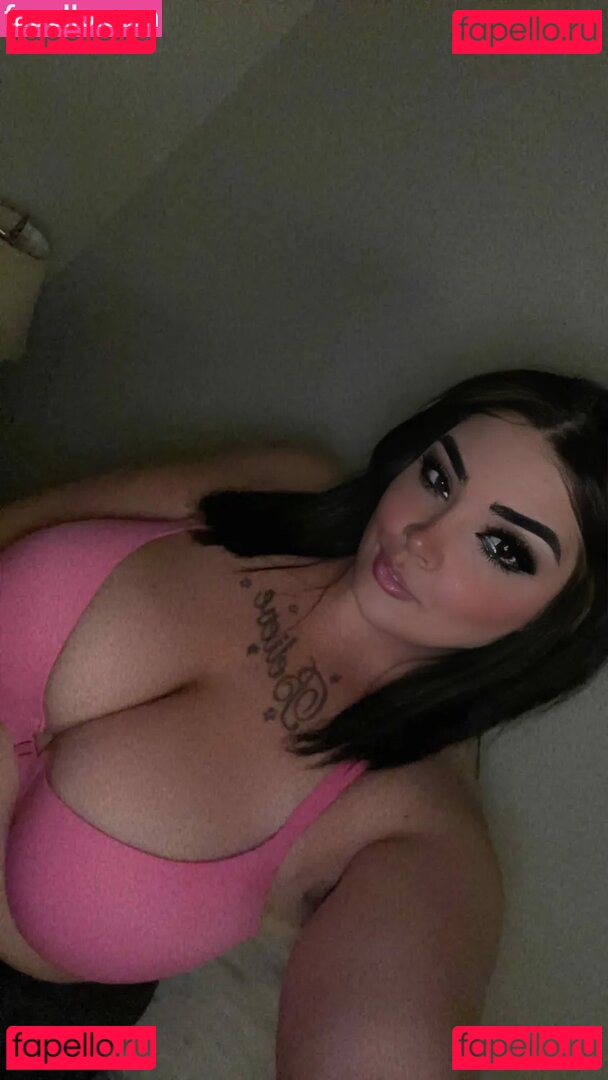 Caprimint Onlyfans Photo Gallery 