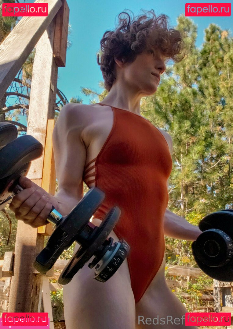 reddoodles2 / reddoodlesart / redsreferences Onlyfans Photo Gallery 