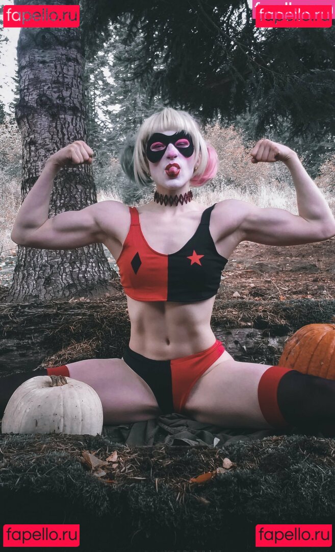 reddoodles2 / reddoodlesart / redsreferences Onlyfans Photo Gallery 