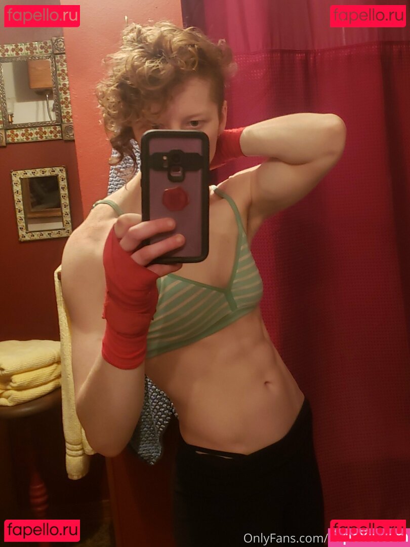 reddoodles2 / reddoodlesart / redsreferences Onlyfans Photo Gallery 