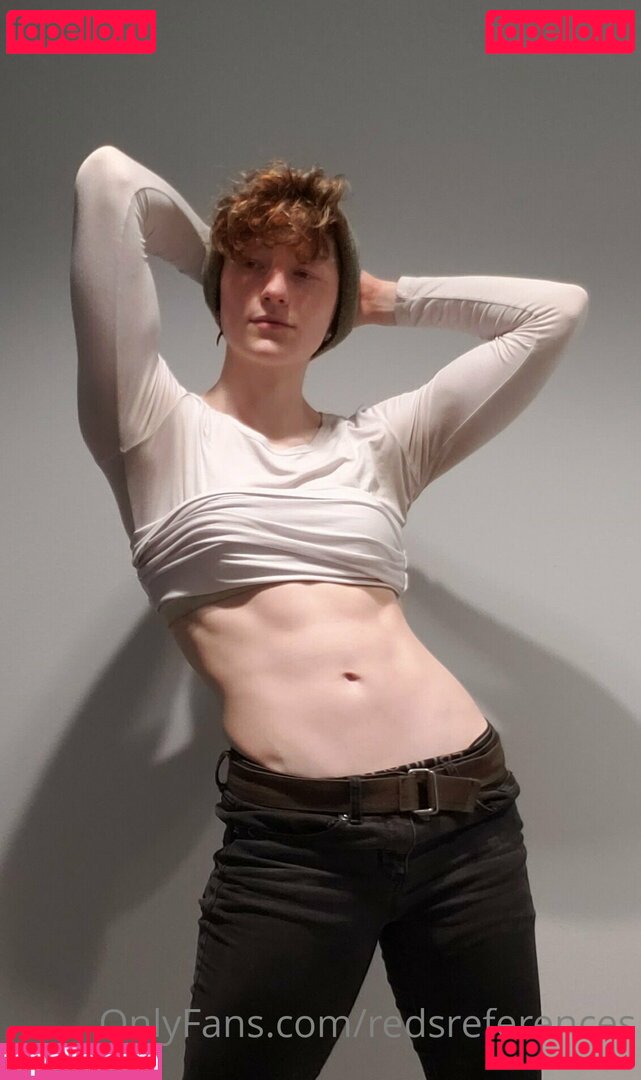 reddoodles2 / reddoodlesart / redsreferences Onlyfans Photo Gallery 