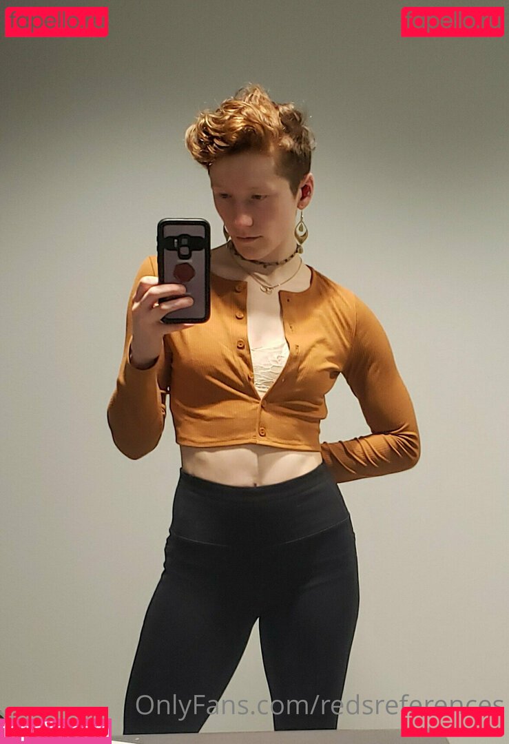 reddoodles2 / reddoodlesart / redsreferences Onlyfans Photo Gallery 