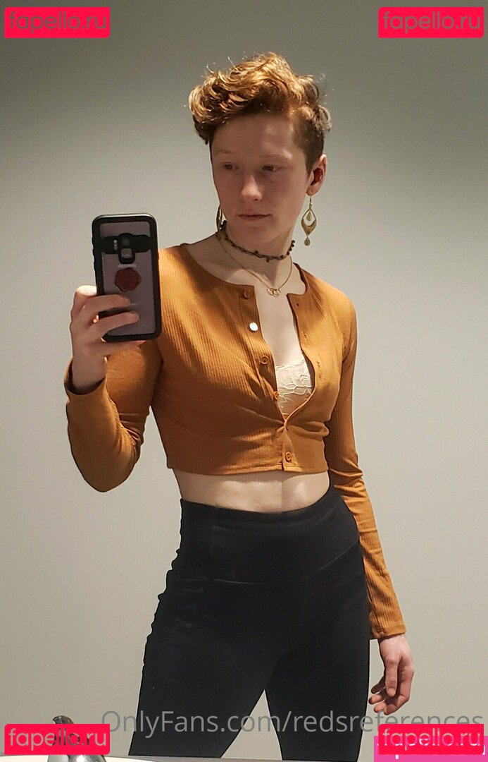 reddoodles2 / reddoodlesart / redsreferences Onlyfans Photo Gallery 