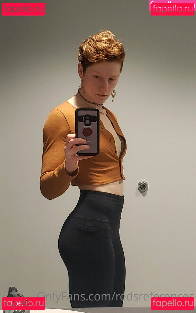 reddoodles2 / reddoodlesart / redsreferences Onlyfans Photo Gallery 