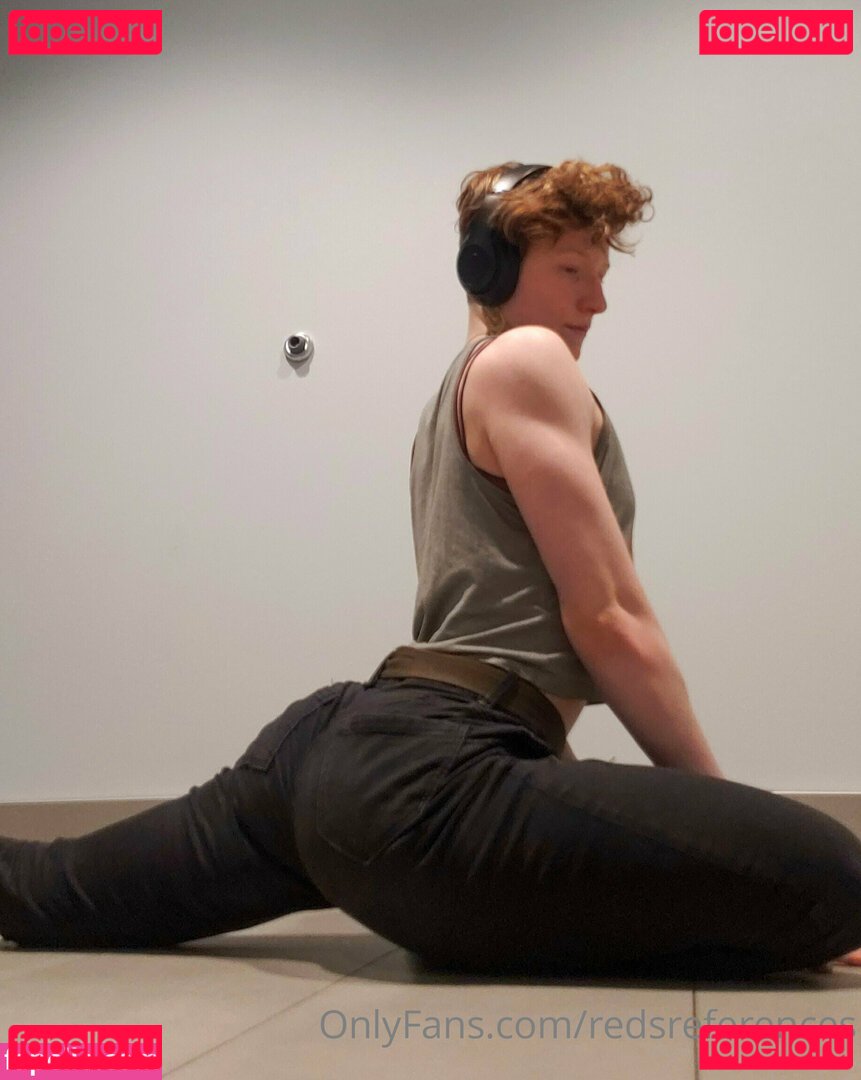 reddoodles2 / reddoodlesart / redsreferences Onlyfans Photo Gallery 