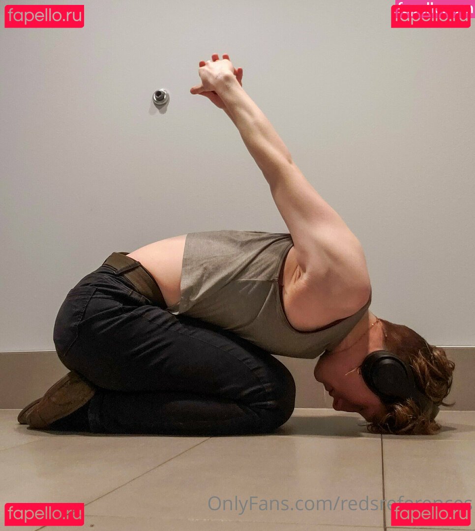 reddoodles2 / reddoodlesart / redsreferences Onlyfans Photo Gallery 