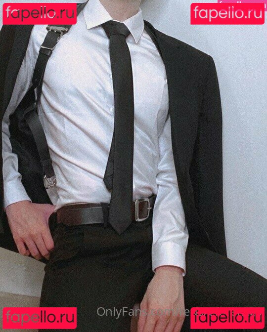 reddoodles2 / reddoodlesart / redsreferences Onlyfans Photo Gallery 