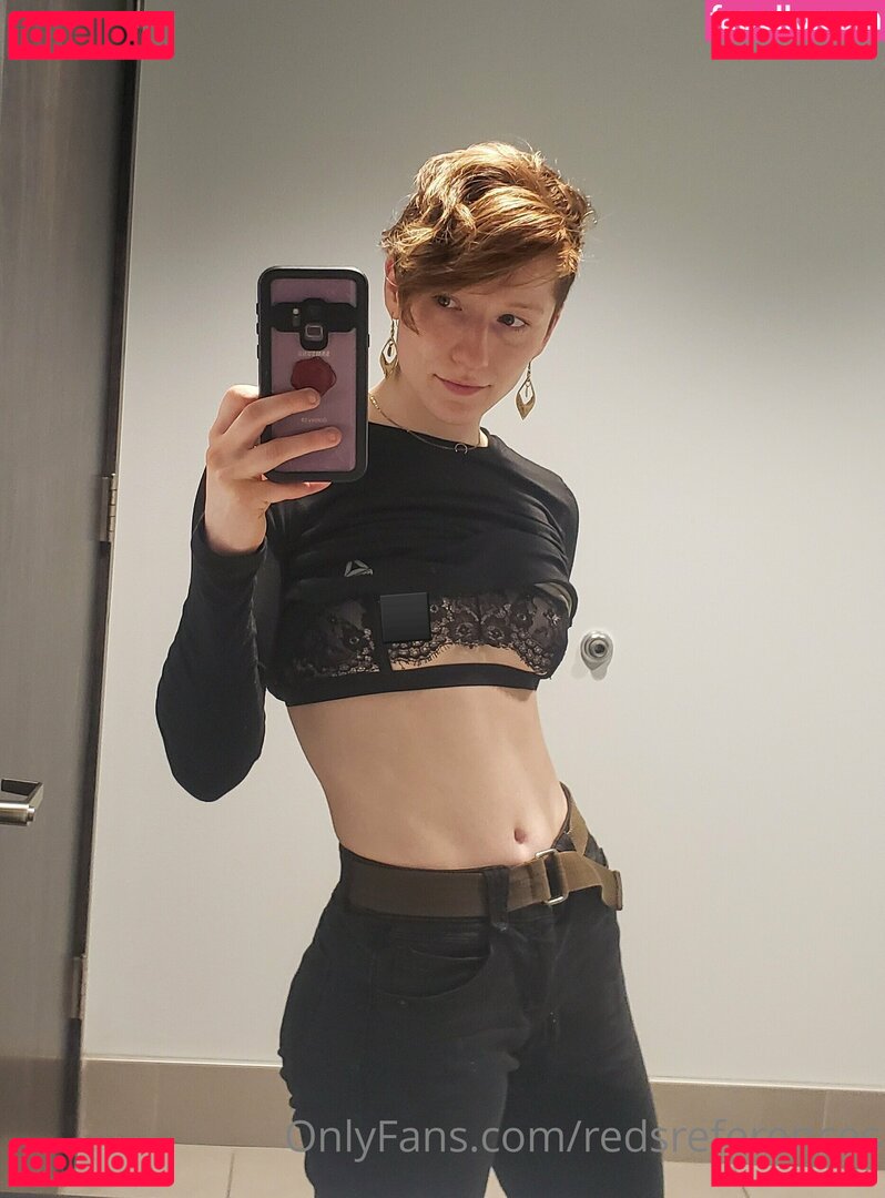 reddoodles2 / reddoodlesart / redsreferences Onlyfans Photo Gallery 