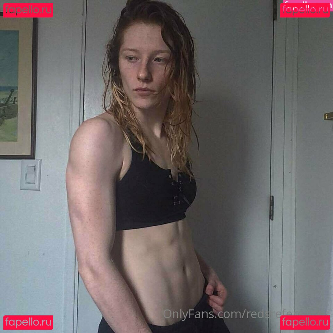 reddoodles2 / reddoodlesart / redsreferences Onlyfans Photo Gallery 