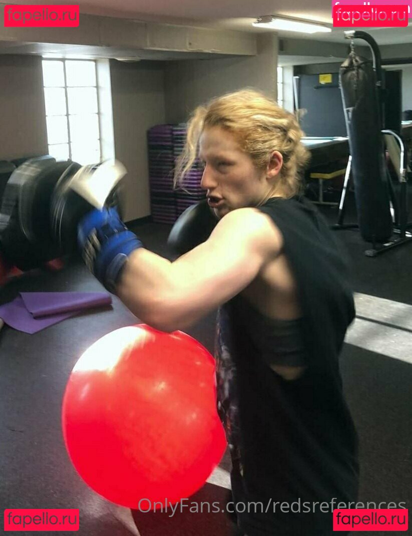 reddoodles2 / reddoodlesart / redsreferences Onlyfans Photo Gallery 