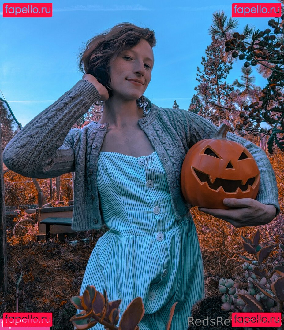 reddoodles2 / reddoodlesart / redsreferences Onlyfans Photo Gallery 