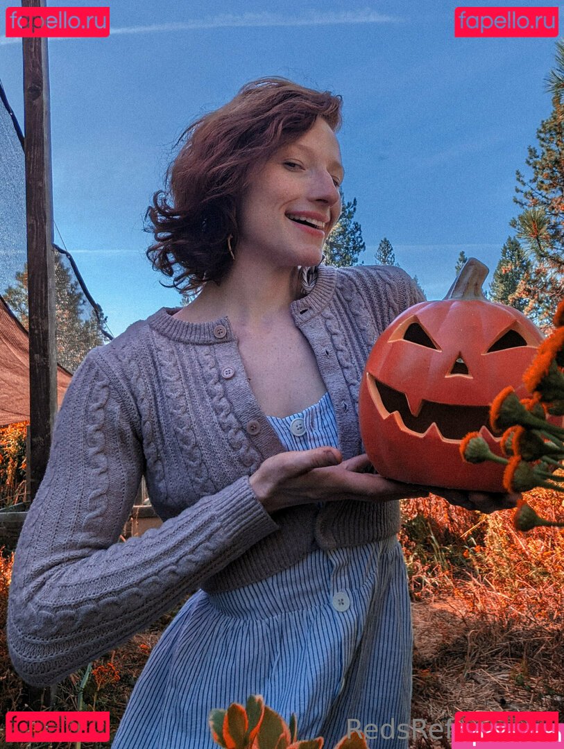 reddoodles2 / reddoodlesart / redsreferences Onlyfans Photo Gallery 