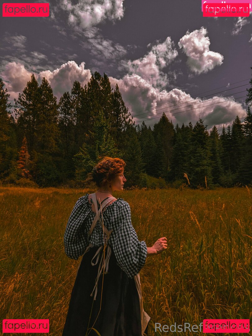 reddoodles2 / reddoodlesart / redsreferences Onlyfans Photo Gallery 