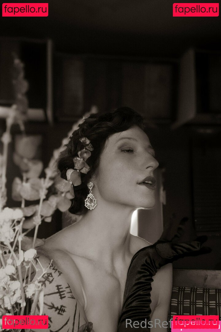 reddoodles2 / reddoodlesart / redsreferences Onlyfans Photo Gallery 