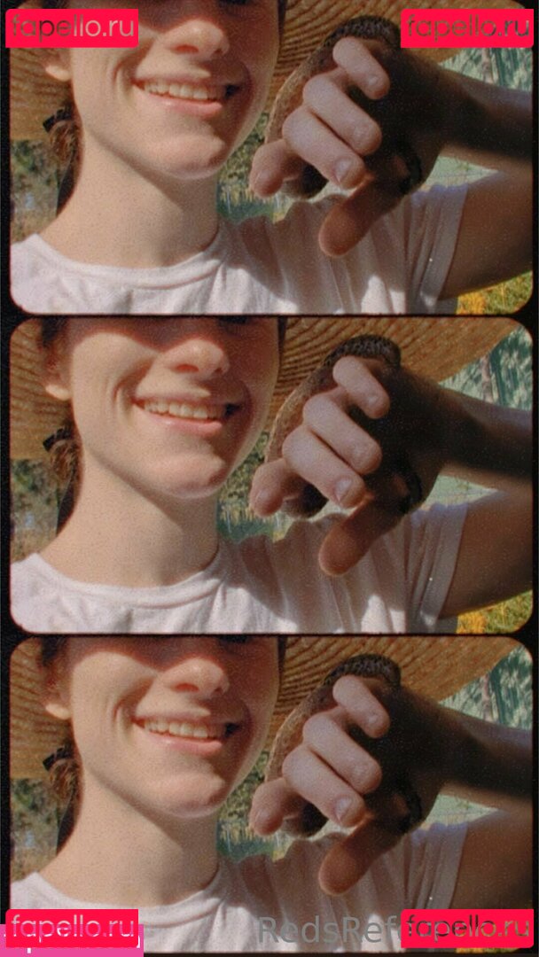 reddoodles2 / reddoodlesart / redsreferences Onlyfans Photo Gallery 