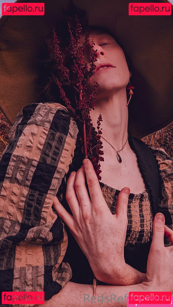 reddoodles2 / reddoodlesart / redsreferences Onlyfans Photo Gallery 