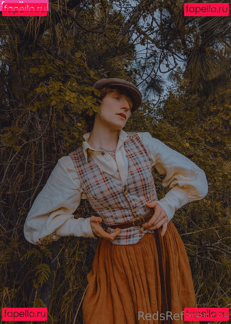 reddoodles2 / reddoodlesart / redsreferences Onlyfans Photo Gallery 