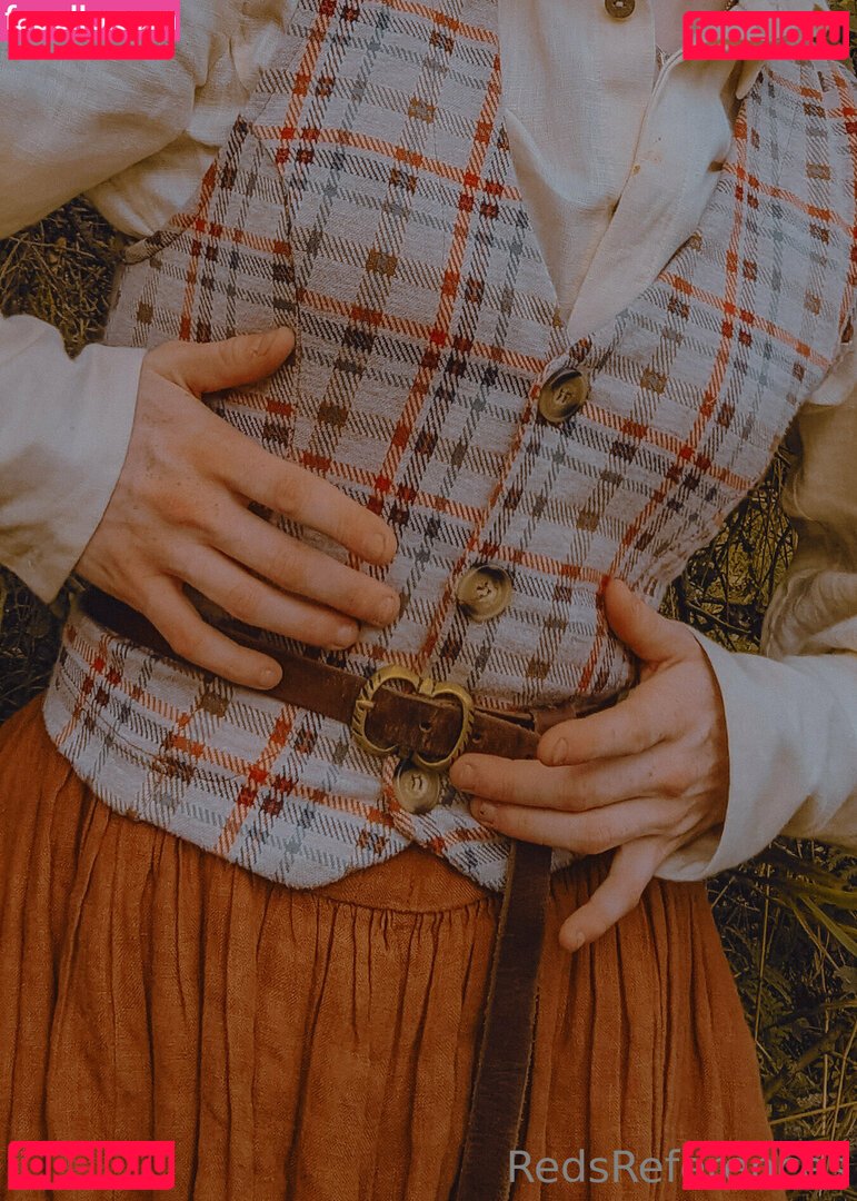 reddoodles2 / reddoodlesart / redsreferences Onlyfans Photo Gallery 