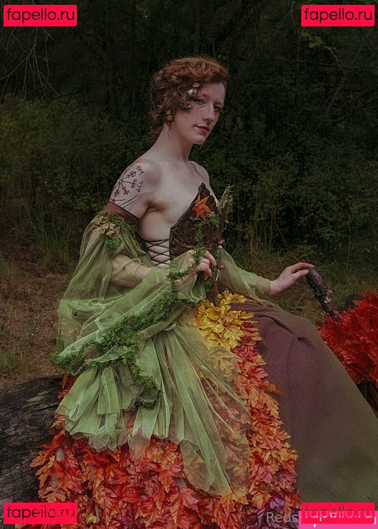 reddoodles2 / reddoodlesart / redsreferences Onlyfans Photo Gallery 