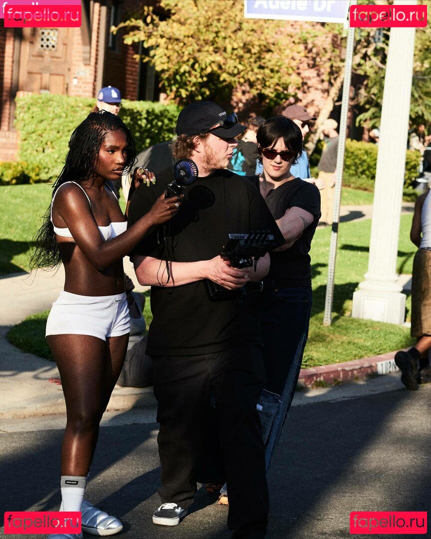 Doechii / justdoechii / stonedeaddoowee Onlyfans Photo Gallery 