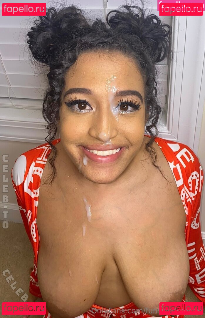 Funsized Megan / funsizedmegan / funsizedmegan_ / funsizedmegan__ Onlyfans Photo Gallery 