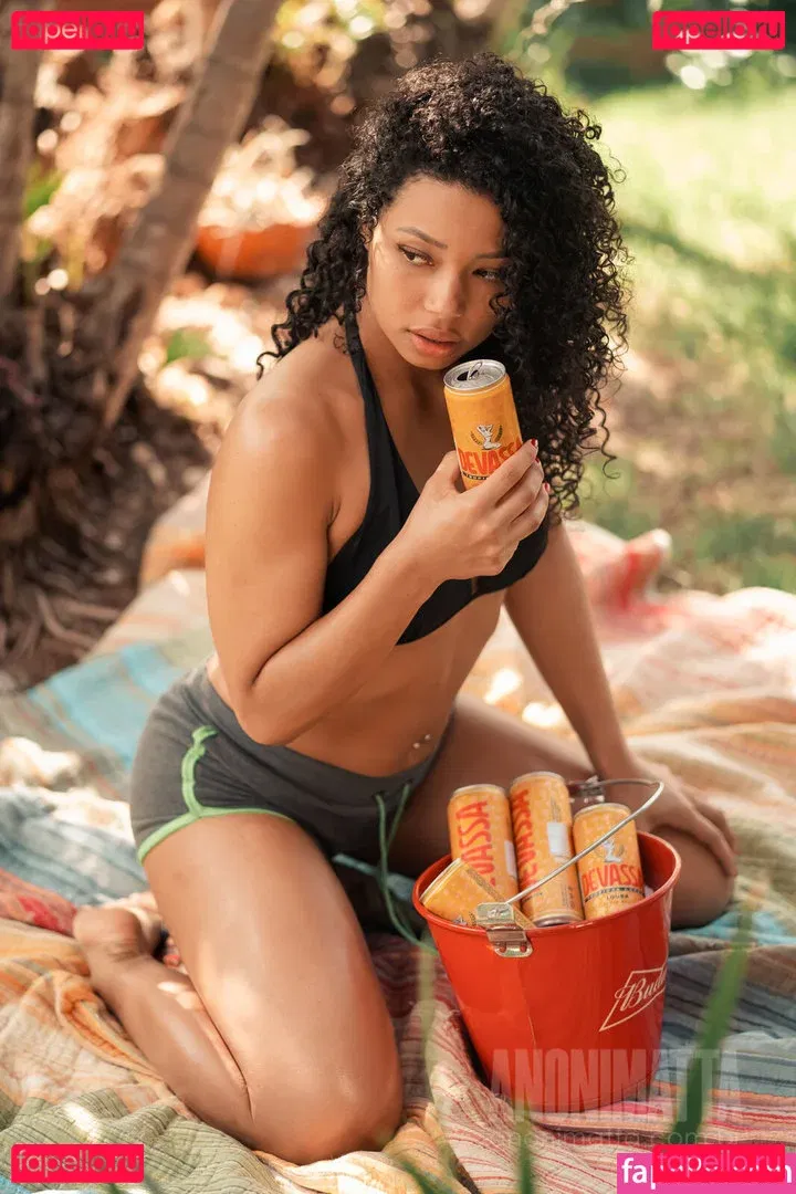 jujulovexoxo Onlyfans Photo Gallery 