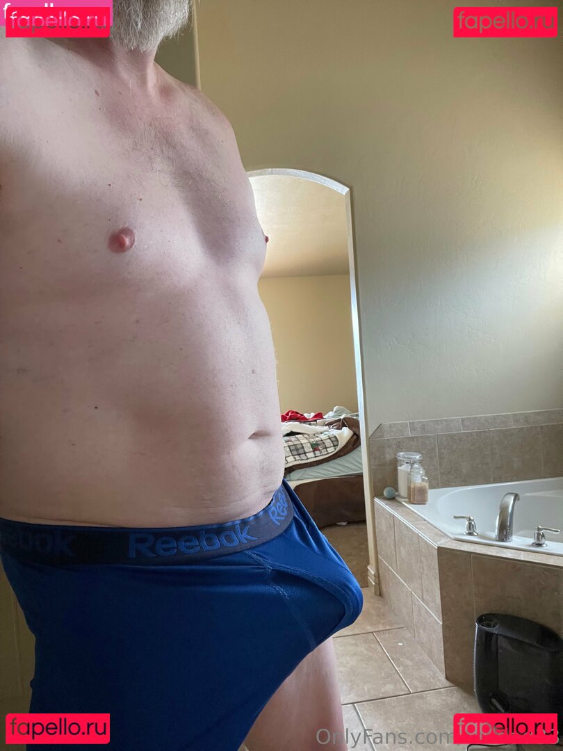 talld33 / talldad33 Onlyfans Photo Gallery 