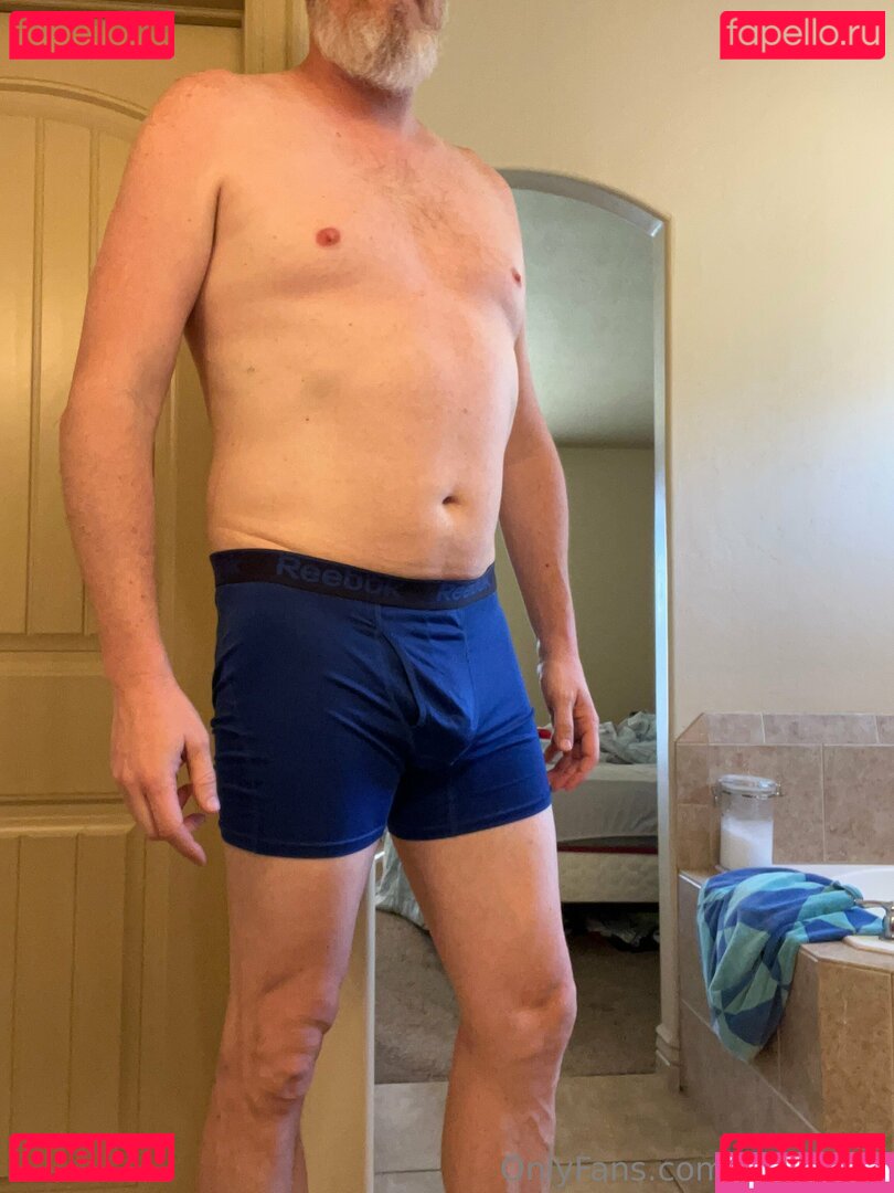 talld33 / talldad33 Onlyfans Photo Gallery 