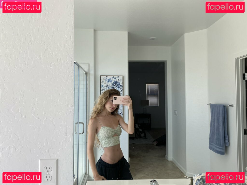 RyyFyy / jestemryan / ryleighmarief Onlyfans Photo Gallery 