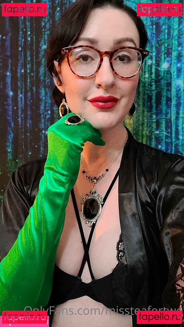 missteafortwo / teafortytwo Onlyfans Photo Gallery 
