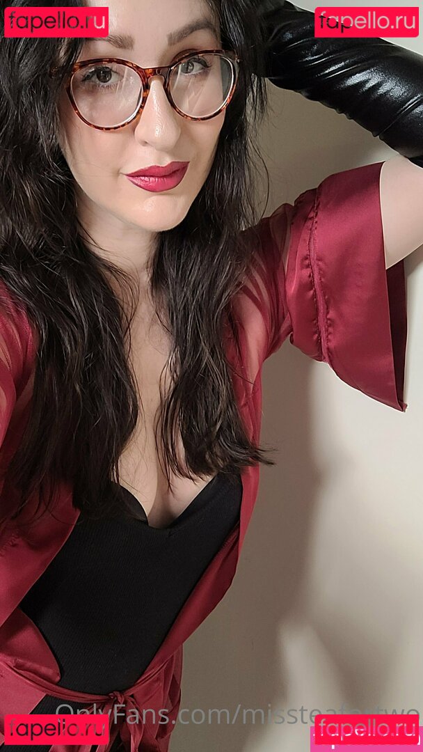 missteafortwo / teafortytwo Onlyfans Photo Gallery 
