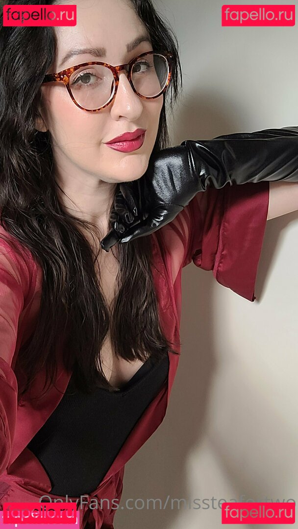 missteafortwo / teafortytwo Onlyfans Photo Gallery 
