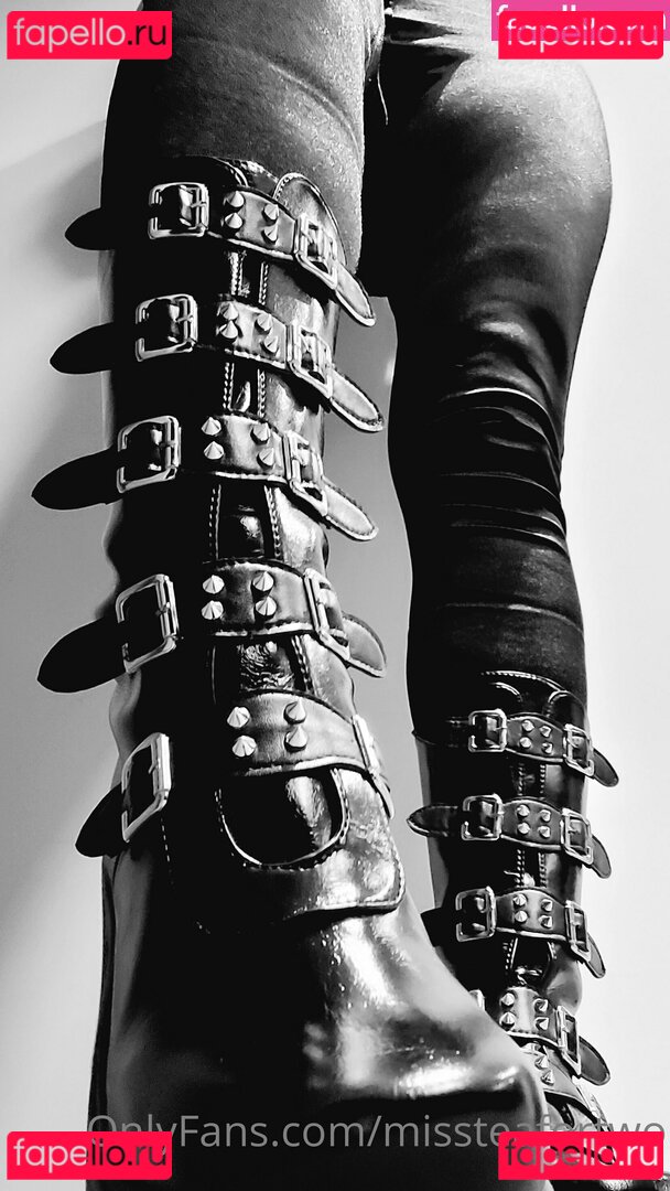 missteafortwo / teafortytwo Onlyfans Photo Gallery 