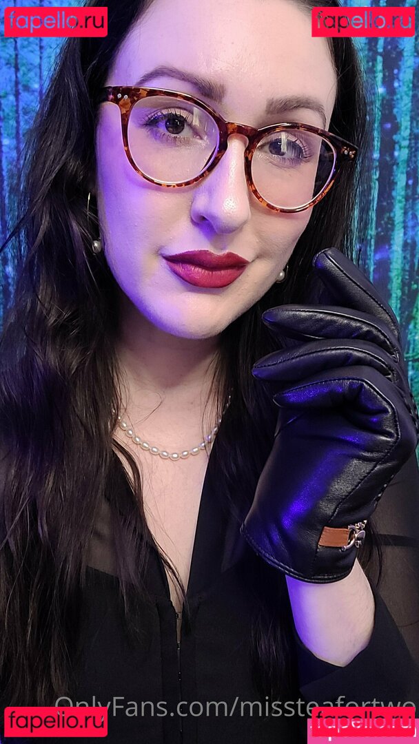 missteafortwo / teafortytwo Onlyfans Photo Gallery 