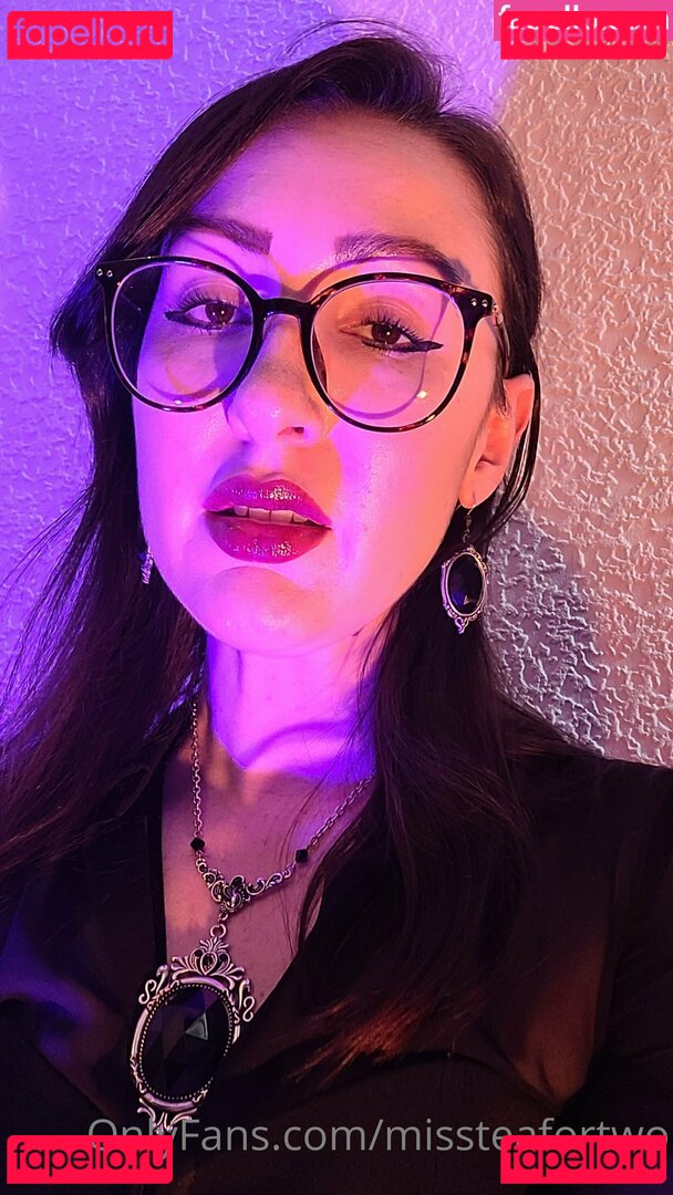 missteafortwo / teafortytwo Onlyfans Photo Gallery 