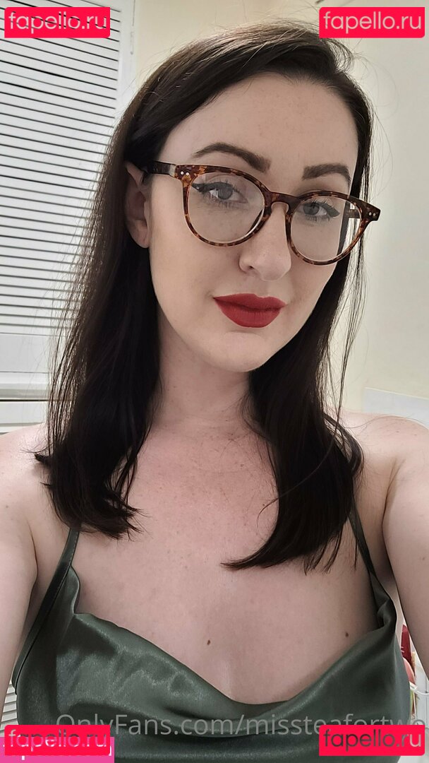 missteafortwo / teafortytwo Onlyfans Photo Gallery 