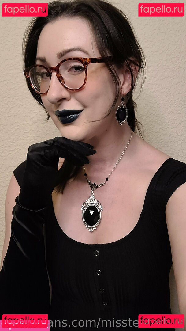 missteafortwo / teafortytwo Onlyfans Photo Gallery 