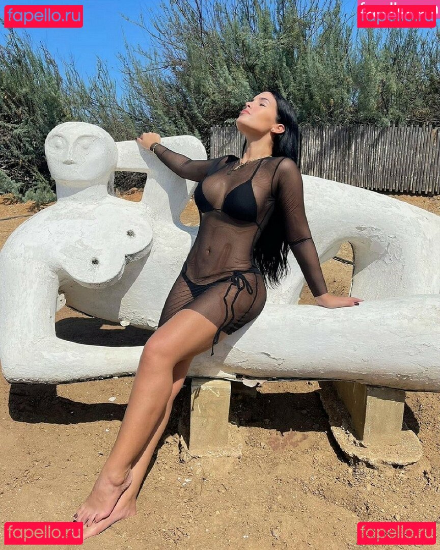 yeimmyoficial Onlyfans Photo Gallery 