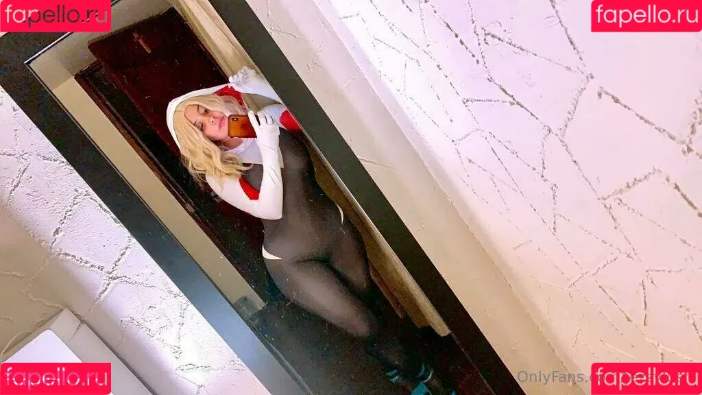 Jezz Angeles Onlyfans Photo Gallery 